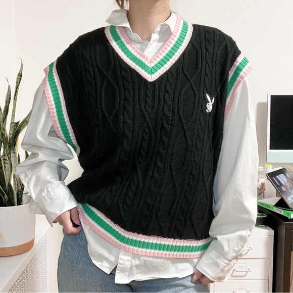 Playboy x Missguided Black Oversized Cricket Knit Vest - Picture 2 of 5